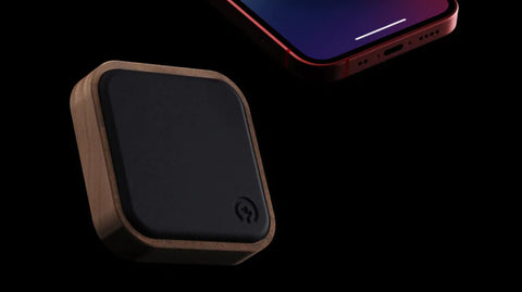 K designovým nabíječkám přivedla kluky z Basefoundu láska k Applu